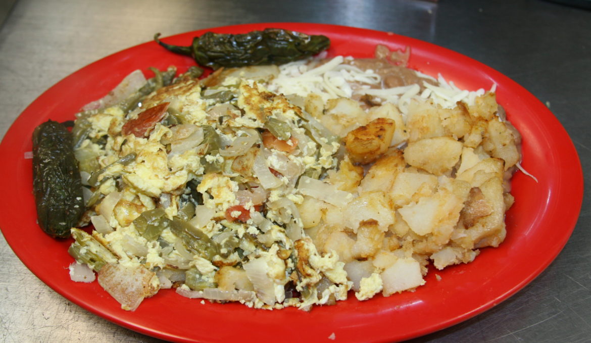 Chipotle-Avocado Sandwich